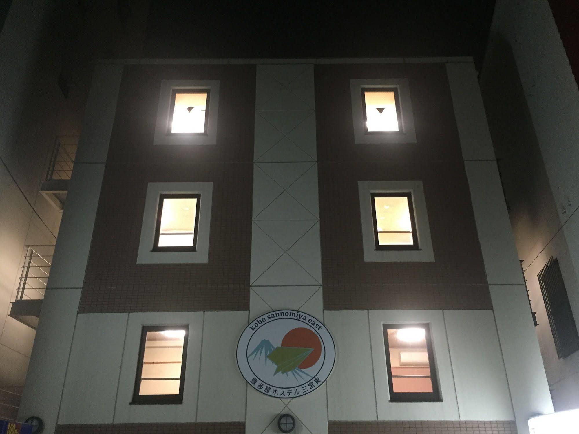 T&K Hostel Kobe Sannomiya East Dış mekan fotoğraf