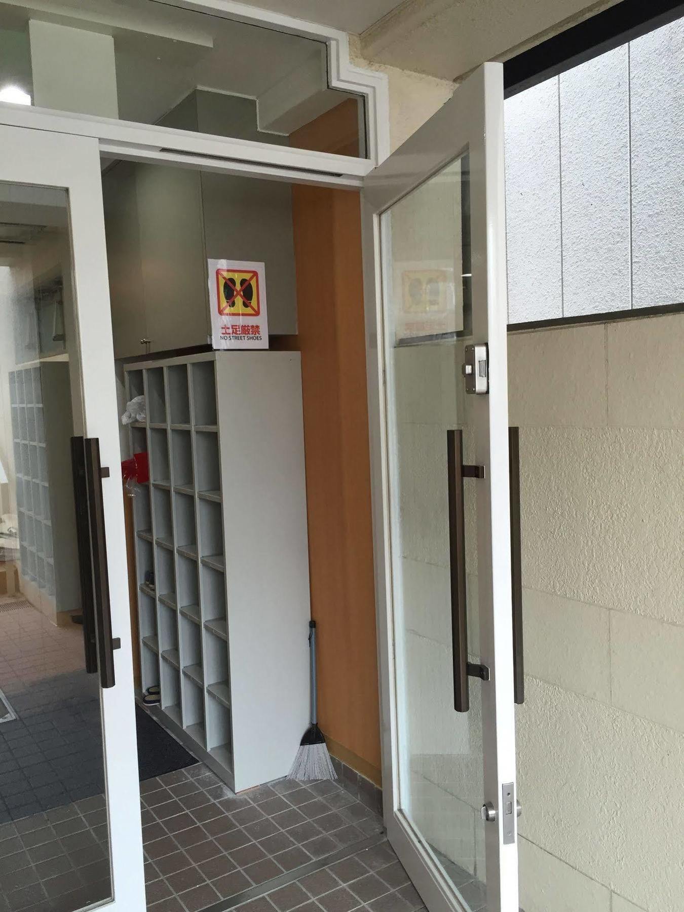 T&K Hostel Kobe Sannomiya East Dış mekan fotoğraf