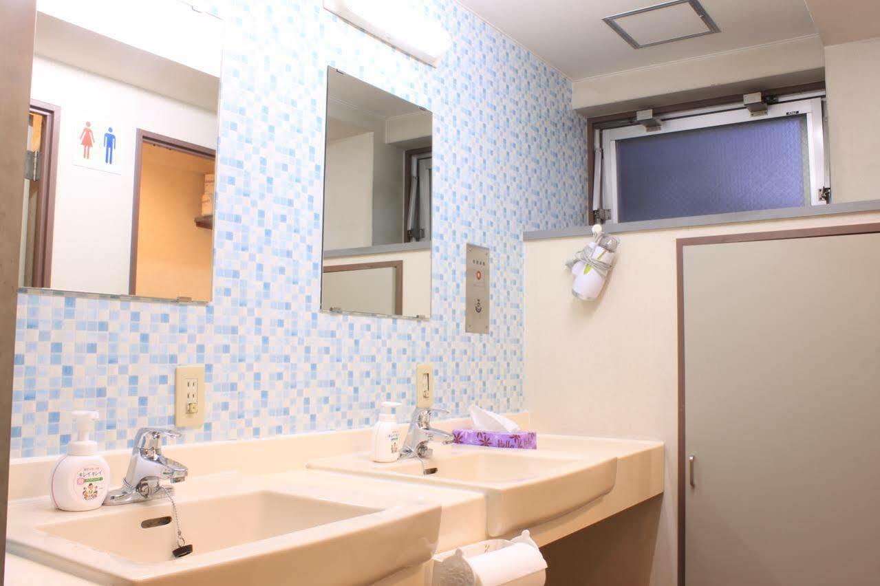 T&K Hostel Kobe Sannomiya East Dış mekan fotoğraf