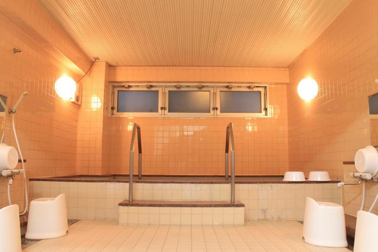 T&K Hostel Kobe Sannomiya East Dış mekan fotoğraf