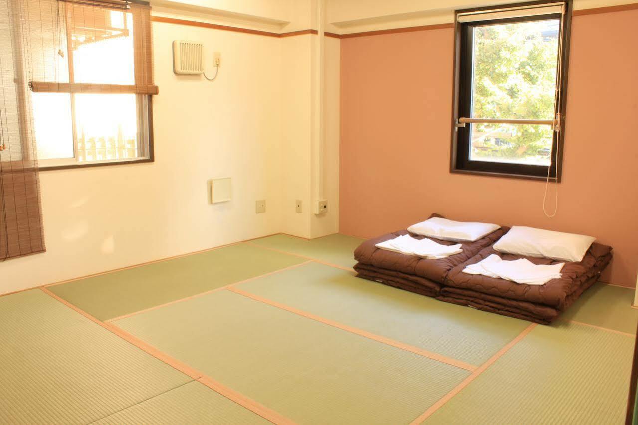 T&K Hostel Kobe Sannomiya East Dış mekan fotoğraf