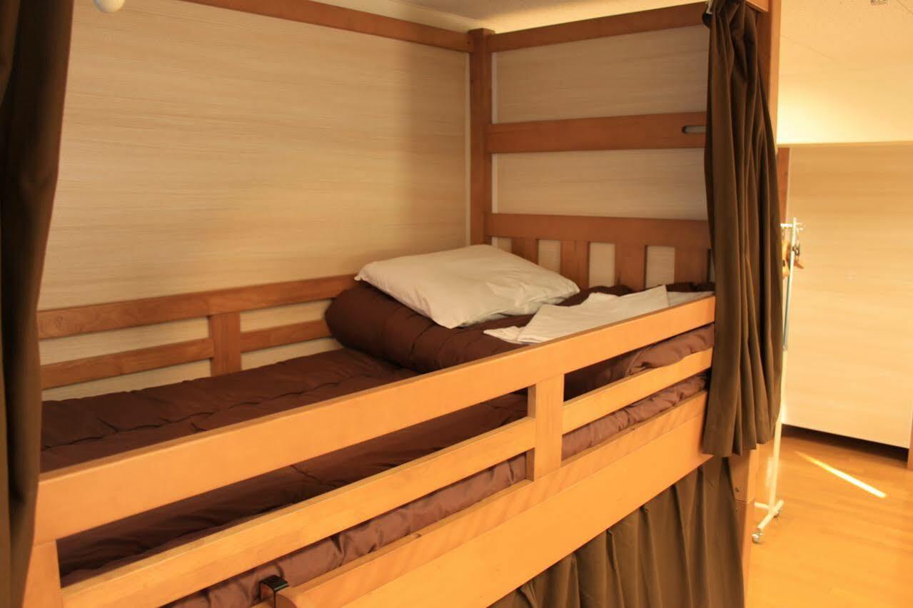T&K Hostel Kobe Sannomiya East Dış mekan fotoğraf
